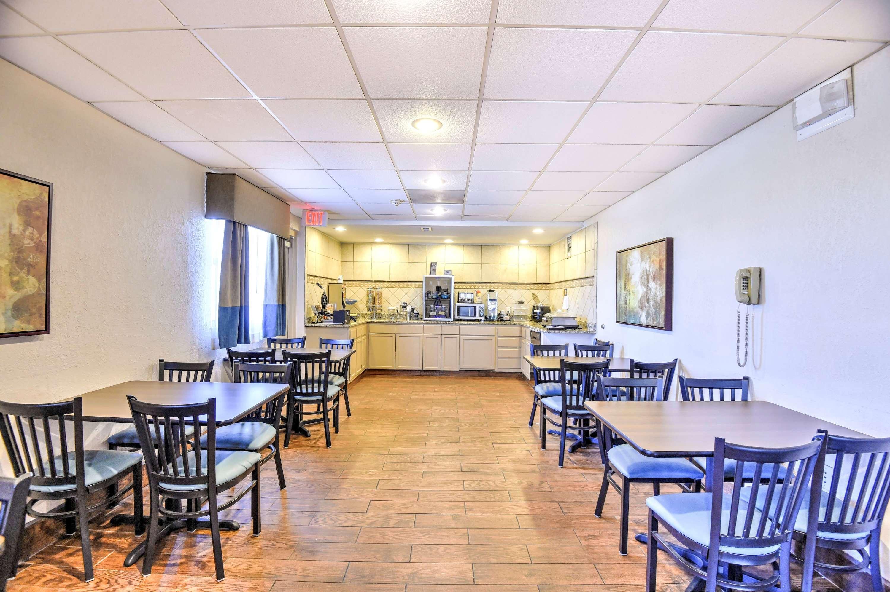 Best Western Ottawa Inn المظهر الخارجي الصورة